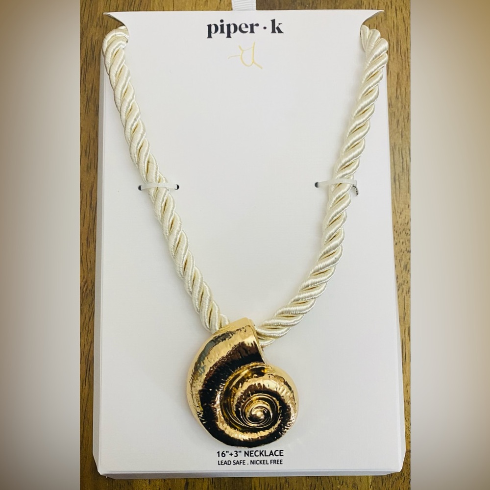 Nautilus Shell Gold Rope Statement Necklace By Piper K New